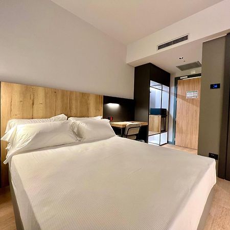 Hotel Leonessa Brescia Eksteriør bilde